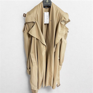 와이프로젝트 인피니티 트렌치코트 이미지