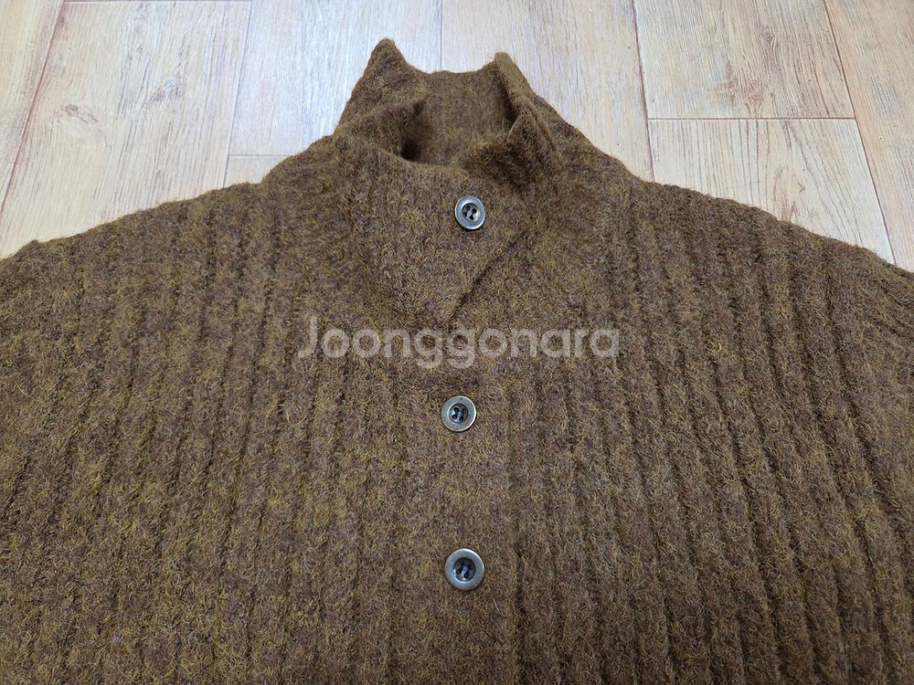 OFC 페미니크 브러쉬카라 가디건 프리사이즈 새상품--5