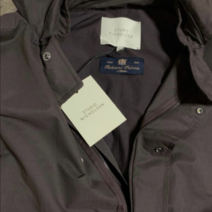 스튜디오 니콜슨 파카