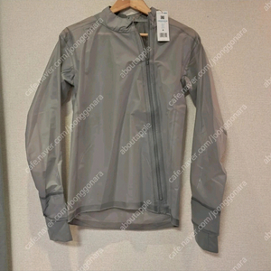 호카 러닝 퍼포먼스 쉴드자켓 새상품