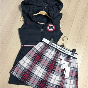 새상품) 23년 파리게이츠 사나 글랜체크 니트 스커트 여성 골프웨어 골프복 치마