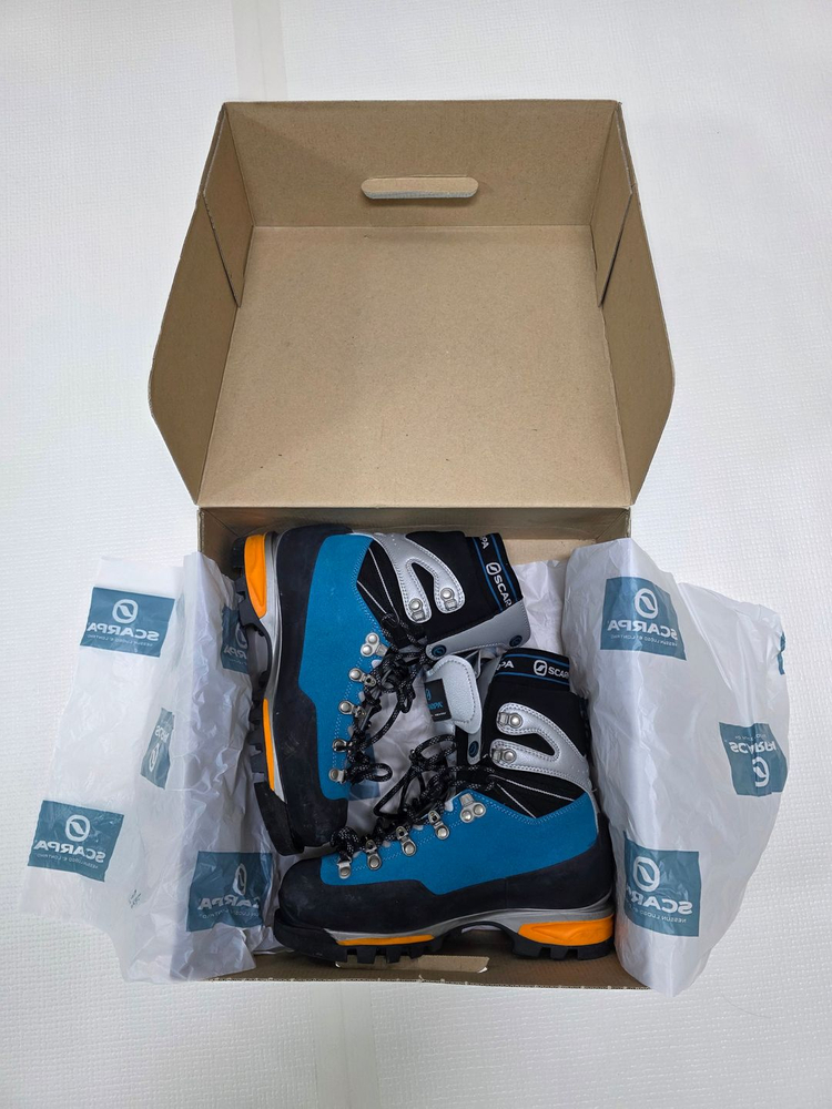 스카르파 몽블랑 프로 빙벽화 이미지