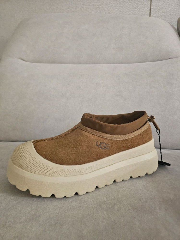 어그 타스만웨더 하이브리드 체스트넛 화이트캡260--5