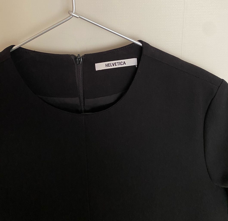 (새상품)헬베티카(HELVETICA) 블랙 기본 원피스--1