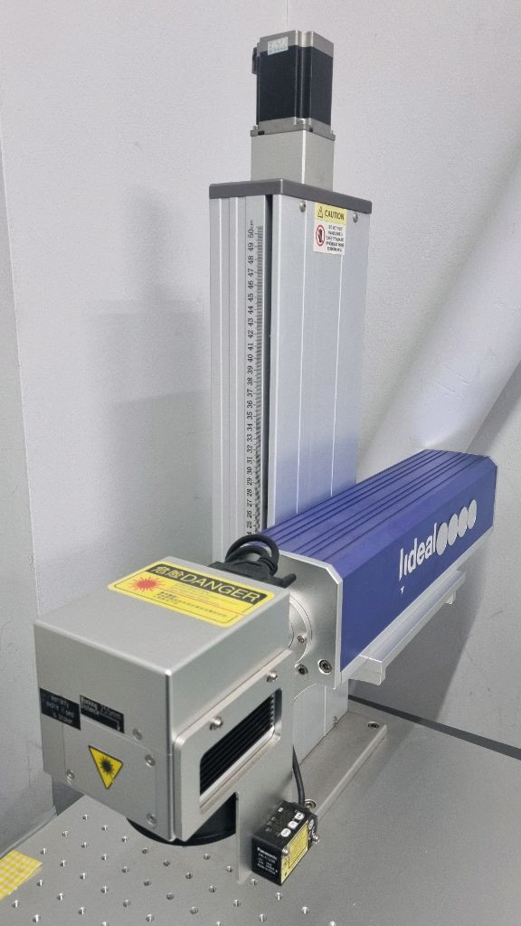 아이딜레이저Lg-20z 20w 각인기 이미지