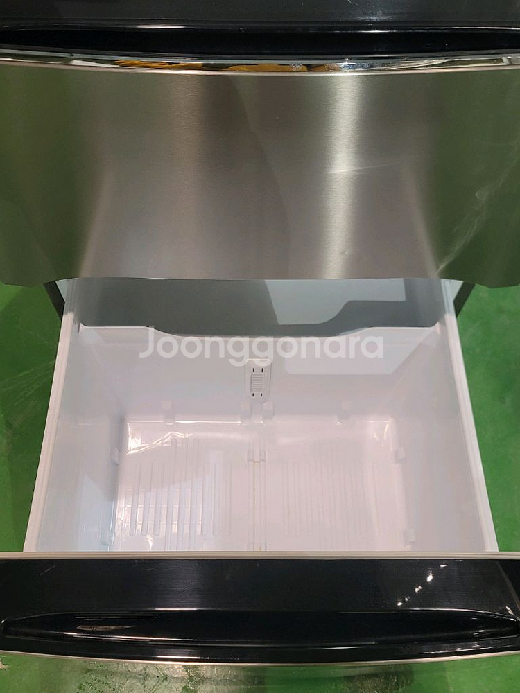 무료배송설치 LG DIOS 327L 김치냉장고.상태좋아요--7