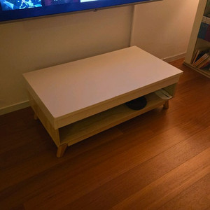 리바트 리빙다이닝 테이블