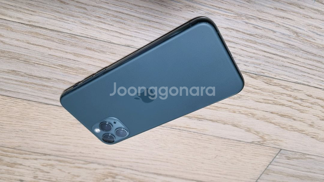 아이폰11 프로 256gb 미드나이트 그린 팝니다--1