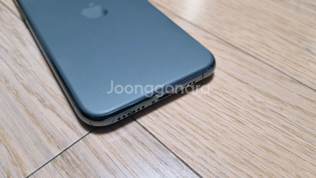 아이폰11 프로 256gb 미드나이트 그린 팝니다--6