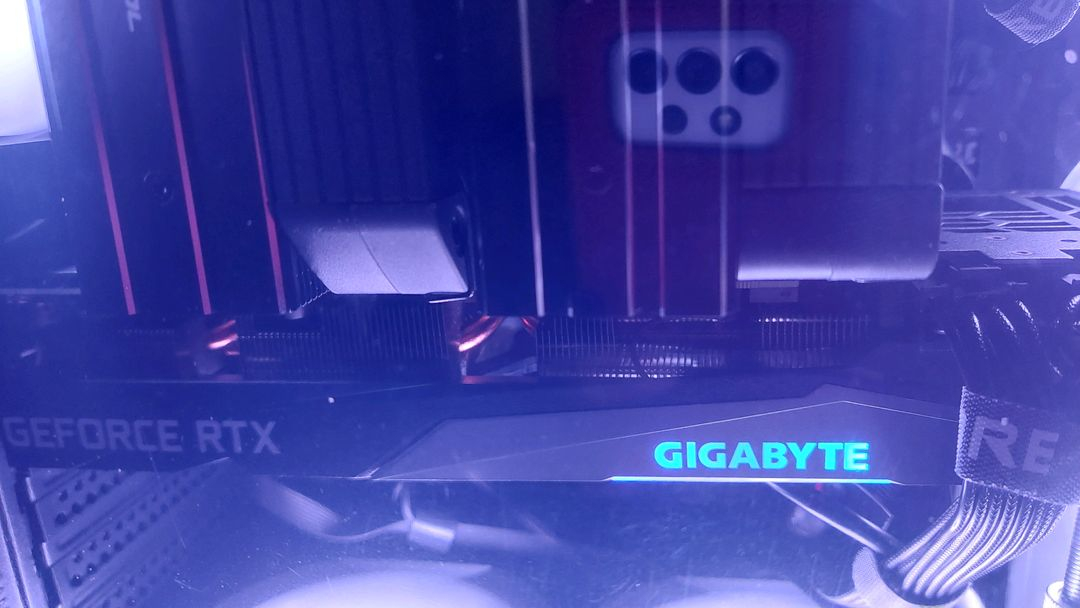 AS남은 S급 RTX3060Ti 3팬 팝니다(풀박스+영수증)--1