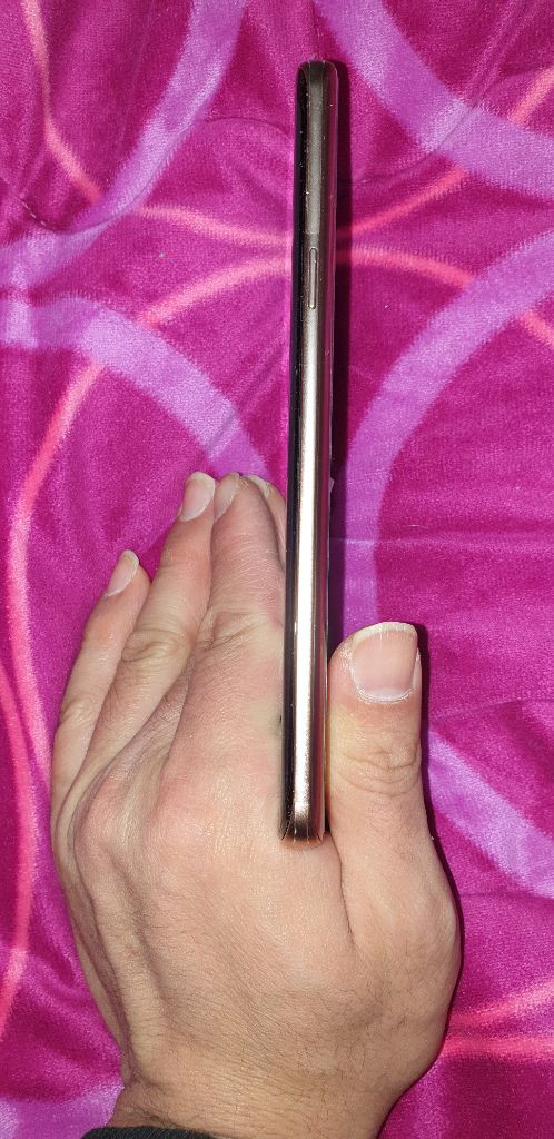 갤럭시 S9 플러스 골드 액정 데투리 전체 교체한 A급 이미지