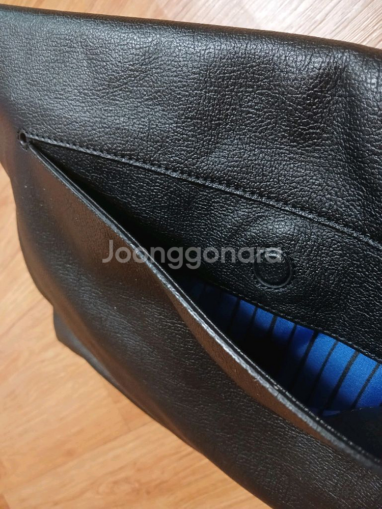 루이까또즈(정품) 남성 가죽 클러치백, 노트북, 다용도 가방 (블랙) (상태 좋아요) (깨끗하고 좋아요)--5