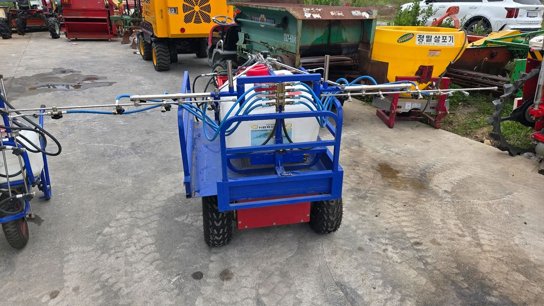 [미사용품]주행형 동력분무기, 전동운반차, 효자킹분무기--2