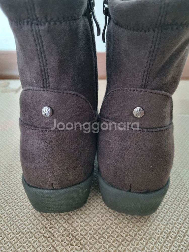 (새상품)베어파우 마호니아 스웨이드 키높이앵클부츠. 245. 고동색--4