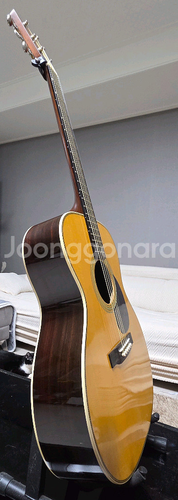 (370가격다운)마틴기타om28 새거와다름없는 특A급관리 급매합니다--2