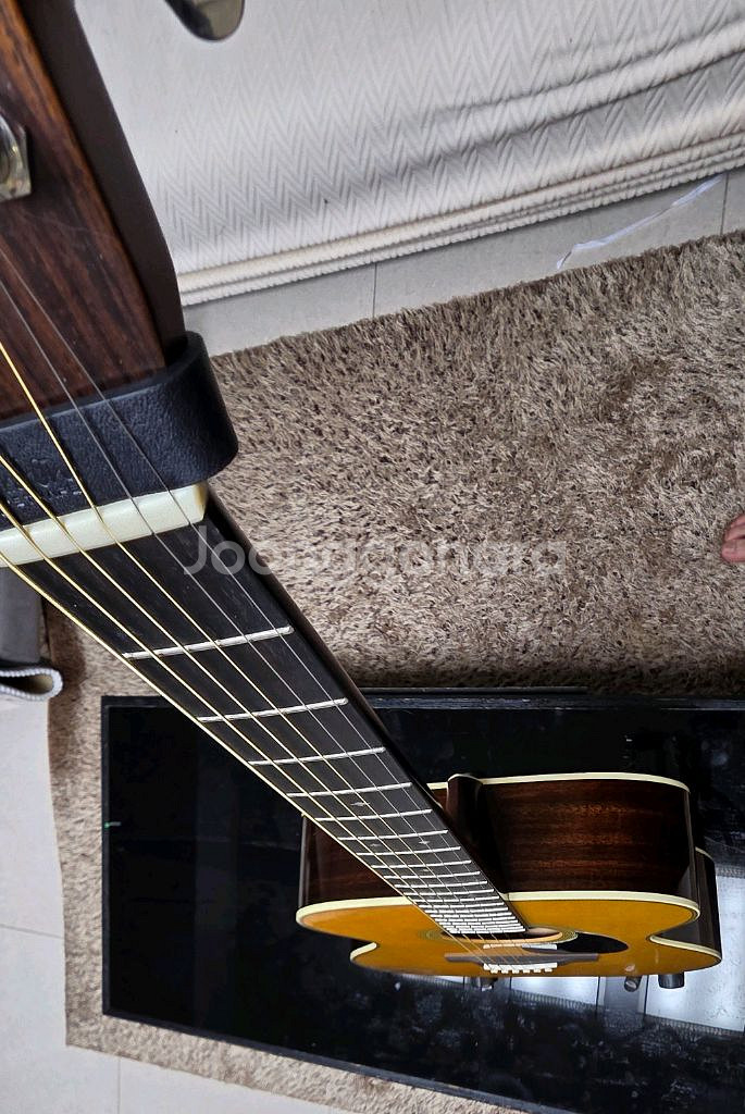 (370가격다운)마틴기타om28 새거와다름없는 특A급관리 급매합니다--6