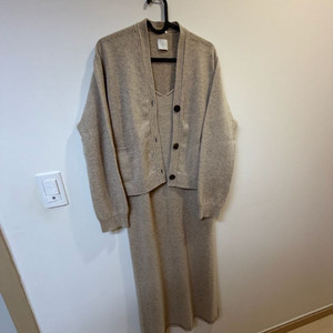 더캐시미어 니트 원피스 가디건 세트 55사이즈 (캐시미어 100)