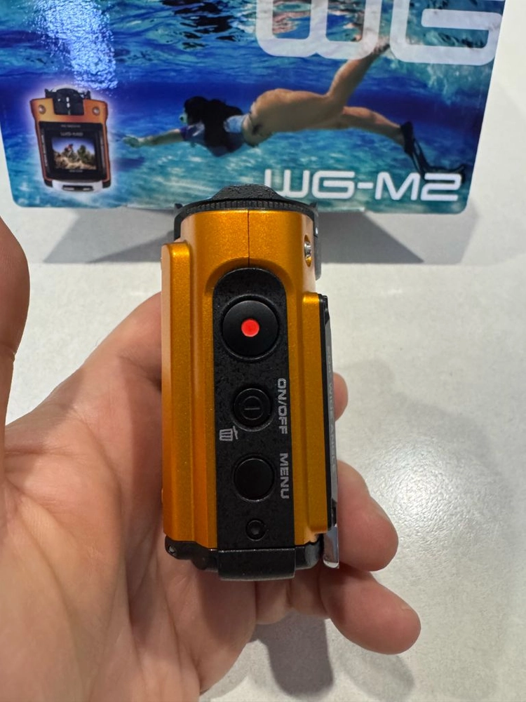 리코 WG-M2 오렌지 액션캠 이미지