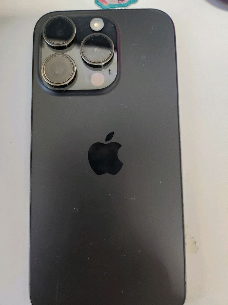 아이폰15프로 128 블랙티타늄--1