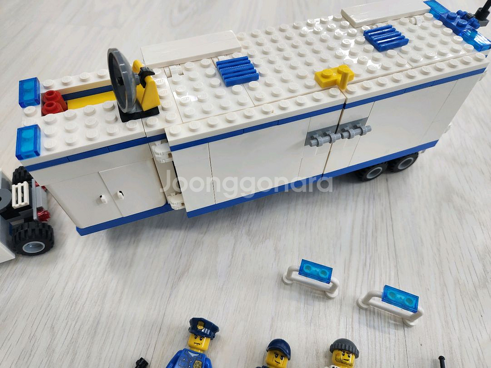 레고 시티 60044--2