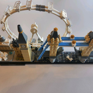 레고 아키텍처 21034