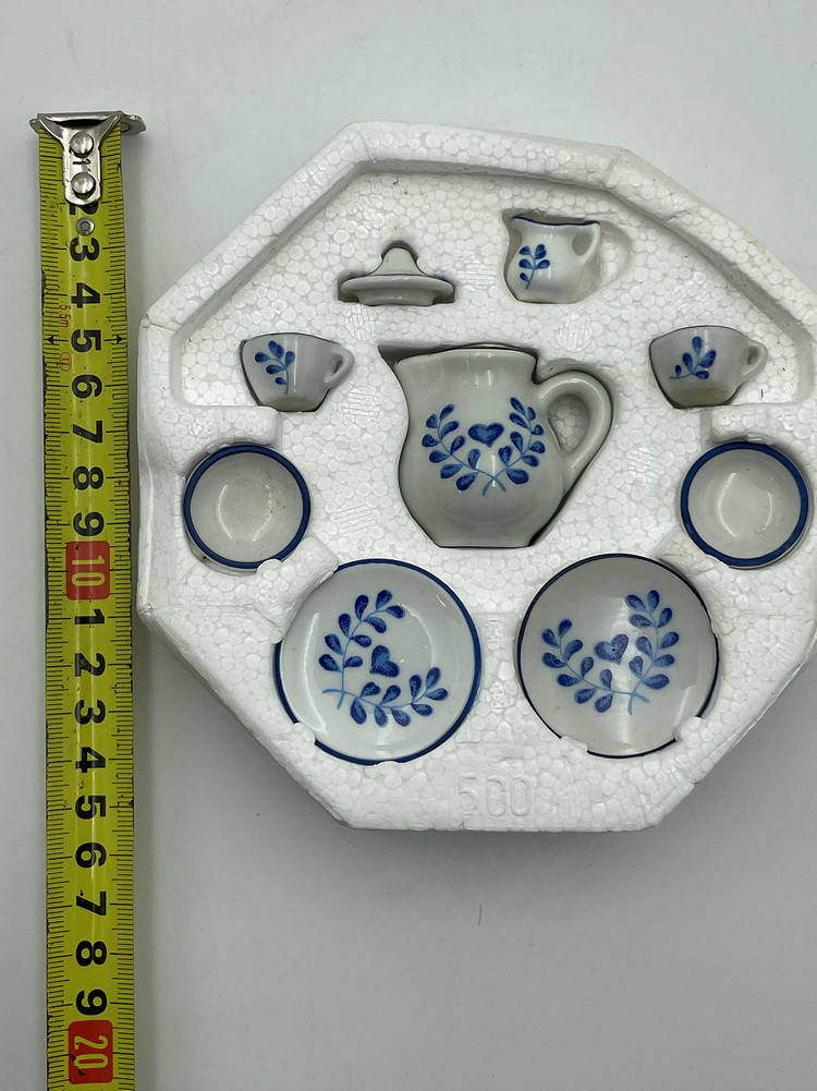 독일 로이터 포셀린 빈티지 미니어처 도자기 세트 .305--3