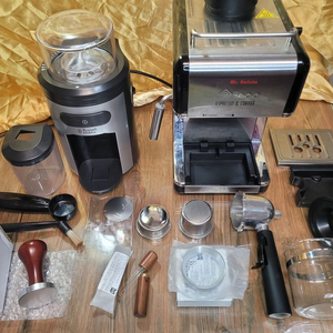 MR바리스타+러셀홉스 홈카페 에스프레소머신 풀세트 그라인더 커피메이커 이미지