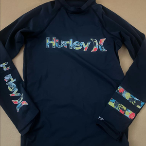 Hurley 래쉬가드 s사이즈