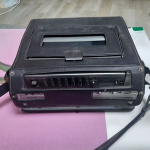 옛날 포터블 비디오 레코더 노테스트