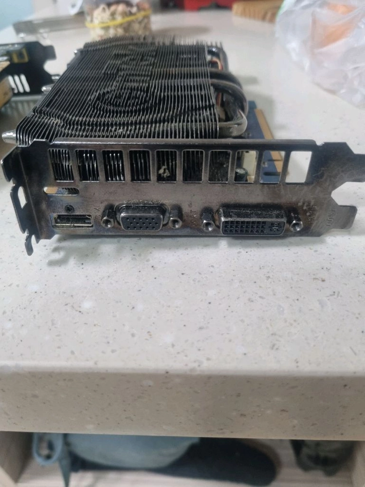 GTS250 그래픽카드 이미지