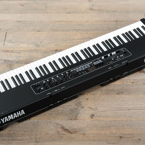 Yamaha 야마하 CK88 스테이지 피아노 신디사이저