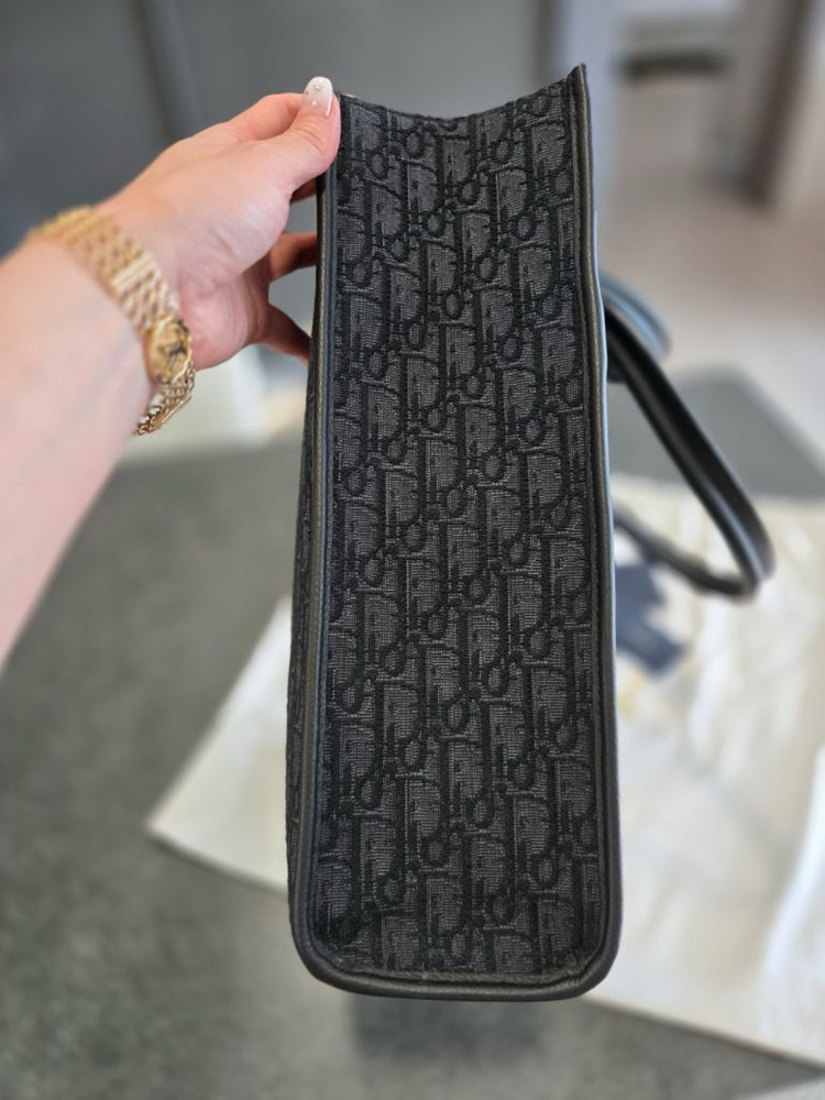 디올 오블리크 토트백 블랙--4