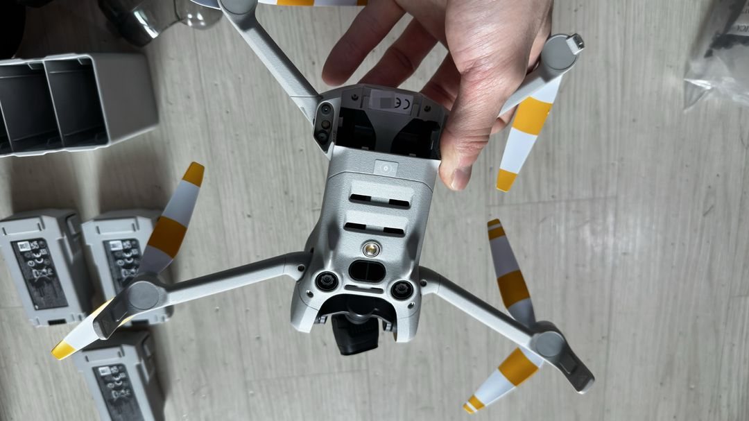 케어 있음 dji mini4 pro rc2 플라이모어 콤보플러스--6