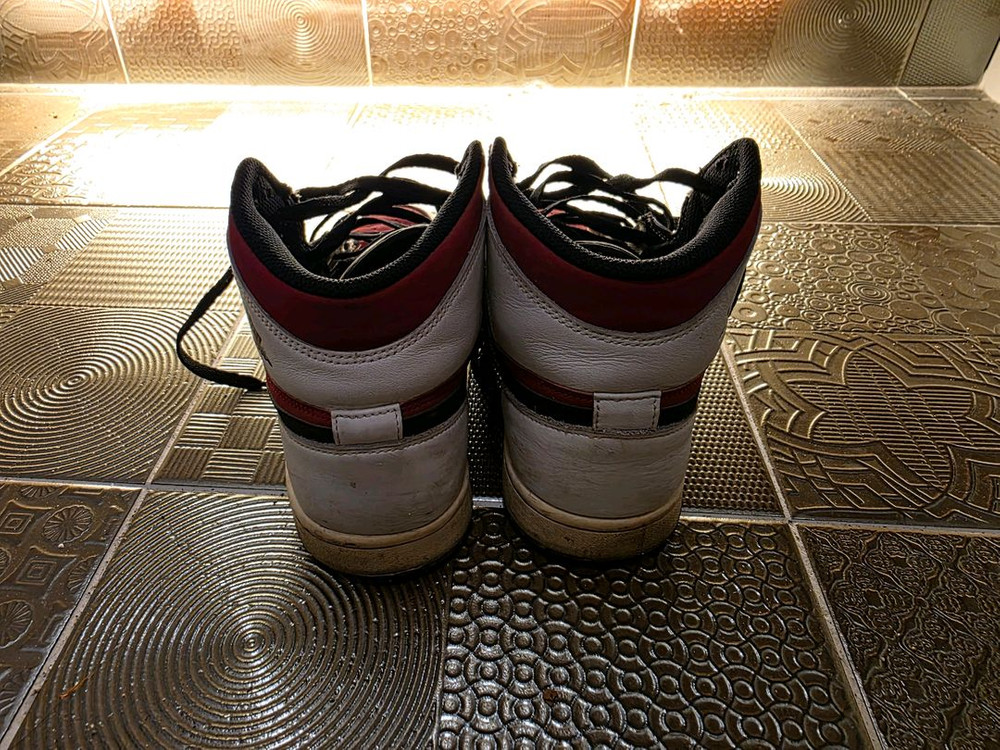 에어조던1 하이--2