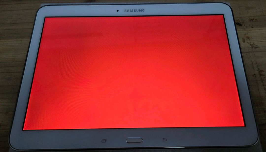 삼성 갤럭시탭 SM-T530 - 20000원--5