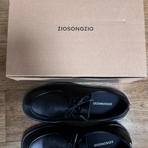 지오송지오 왈라비 더비슈즈