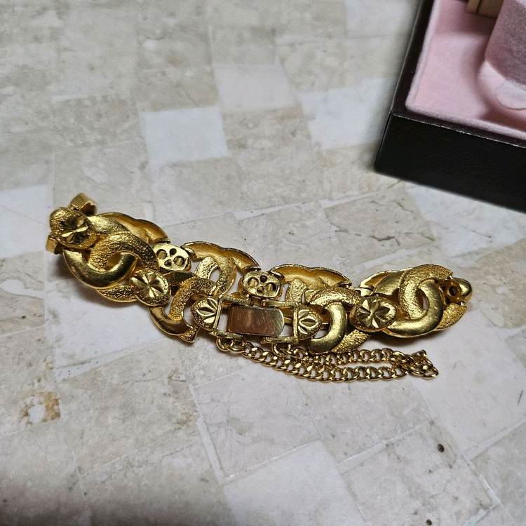 순금10돈팔찌--1