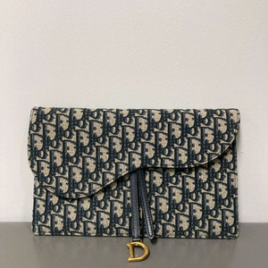 디올 오블리크 새들 클러치