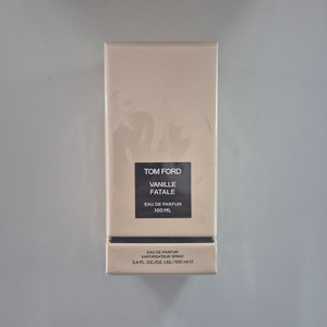 톰포드 바닐파탈 EDP 향수 100ml 판매합니다.