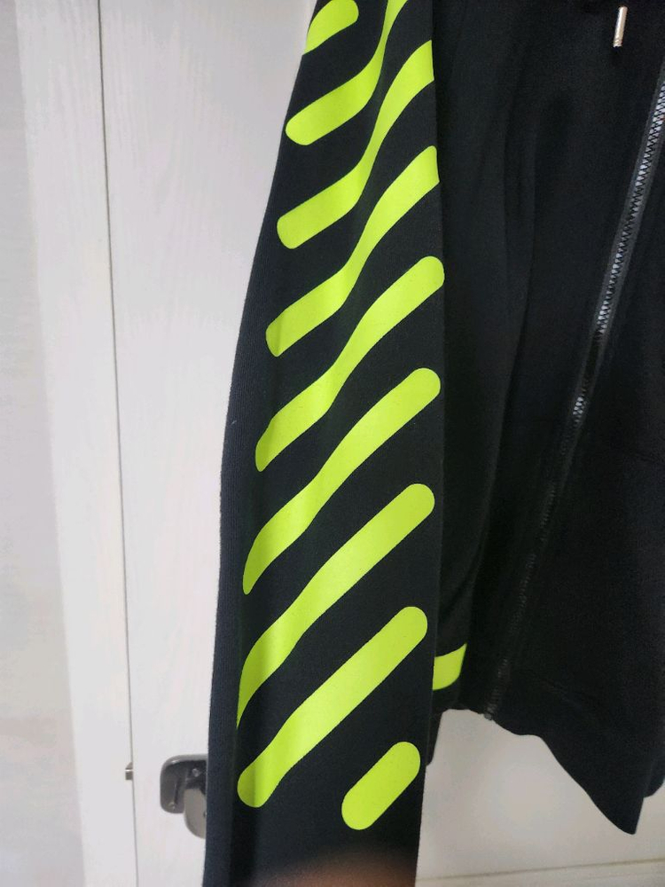 오프화이트 블랙 후드집업 네온라임 56사이즈판매 이미지