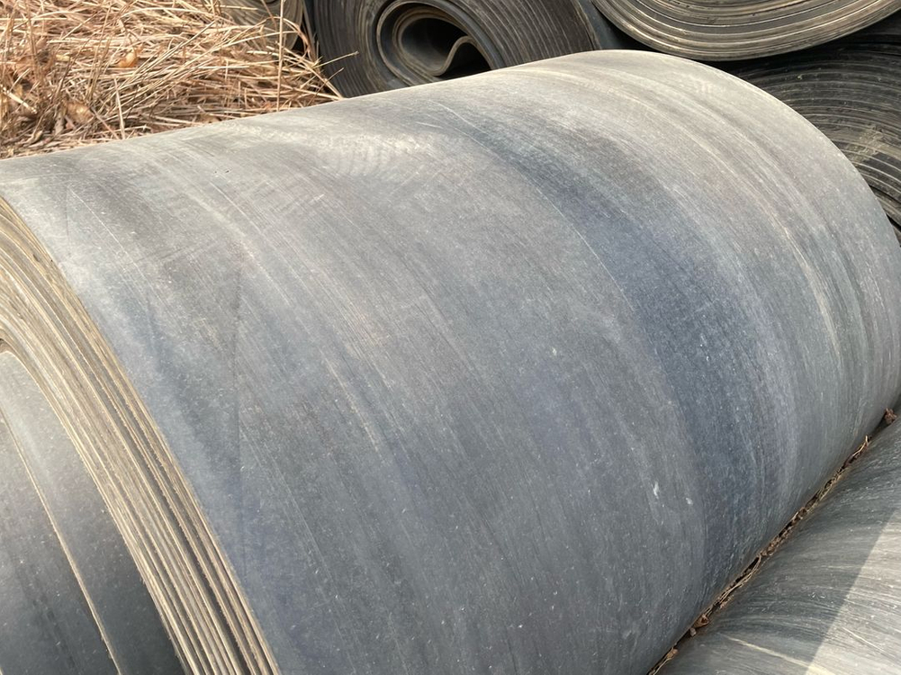 중고고무판 중고고무벨트 컨베어벨트 컨베이어벨트 이미지