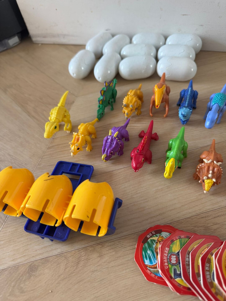 공룡메카드 일괄 (공룡 20개, 캡쳐카 3개, 카드, 알 등) 이미지