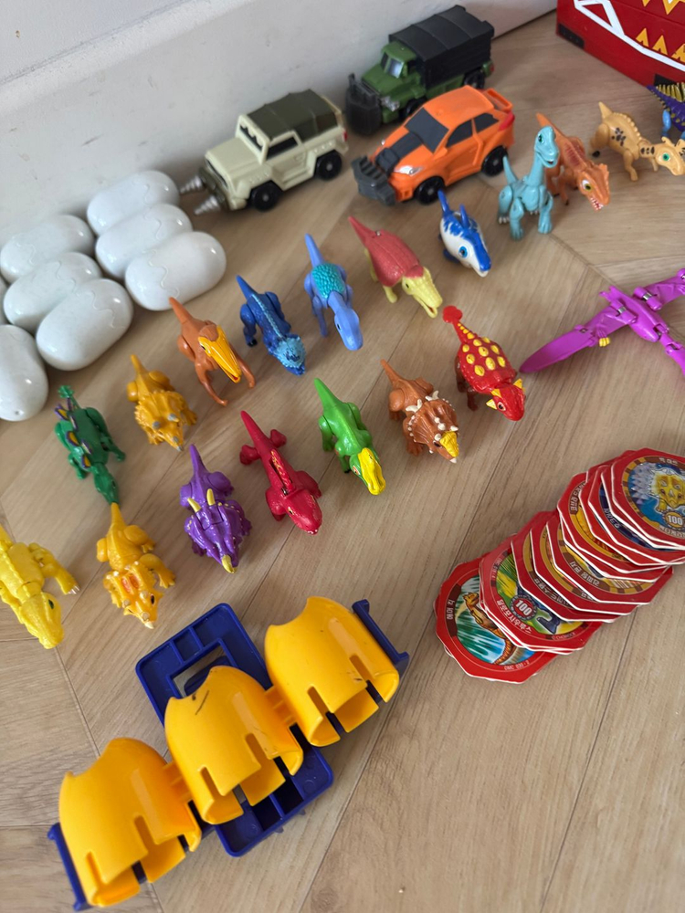 공룡메카드 일괄 (공룡 20개, 캡쳐카 3개, 카드, 알 등) 이미지