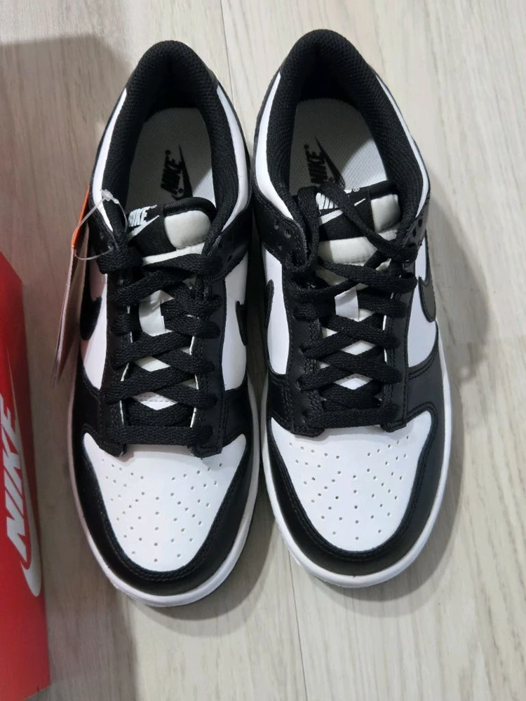 나이키 덩크 로우 GS 범고래 240mm 새상품 이미지
