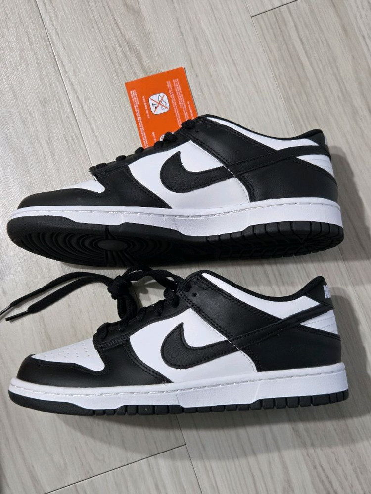 나이키 덩크 로우 GS 범고래 240mm 새상품 이미지