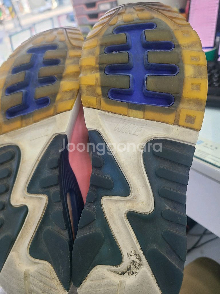 나이키 에어맥스90 245--8