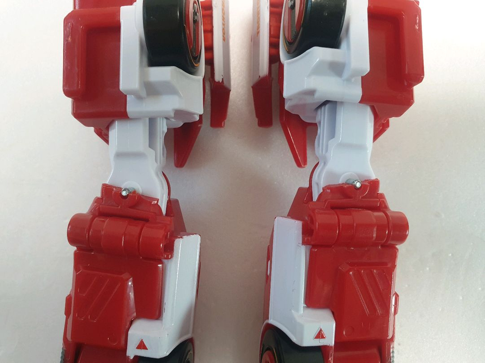 또봇 타이탄 V 이미지