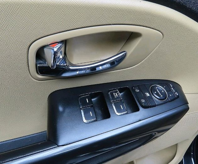 차 지금 당장 고민하지마시고 차 먼저 돈은 나중에헌차줄께 새차!신차급 차!다오기아자동차 더뉴카니발 중고전문중고차구매 이미지