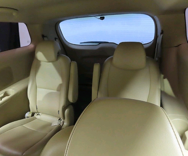 차 지금 당장 고민하지마시고 차 먼저 돈은 나중에헌차줄께 새차!신차급 차!다오기아자동차 더뉴카니발 중고전문중고차구매 이미지