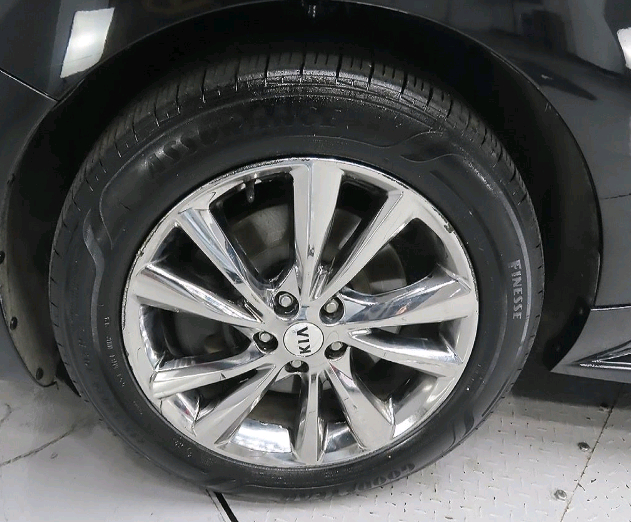 차 지금 당장 고민하지마시고 차 먼저 돈은 나중에헌차줄께 새차!신차급 차!다오기아자동차 더뉴카니발 중고전문중고차구매--6